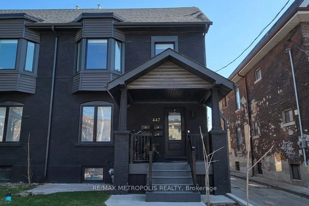 447 Lansdowne Avenue