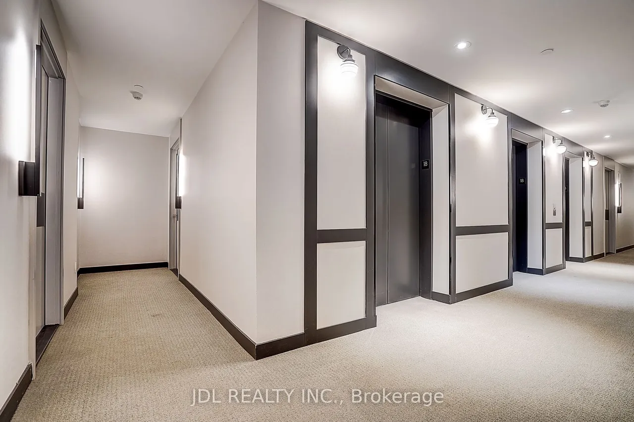 33 Helendale Avenue — photo 50