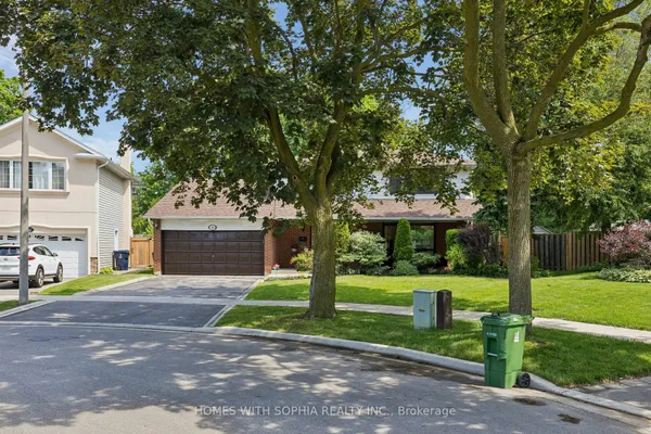 34 Rustywood Drive — photo 2