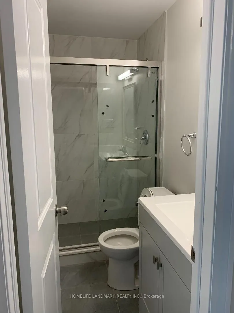 461 Parliament Street — photo 2