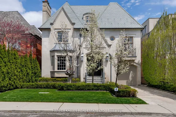 215 Dunvegan Road