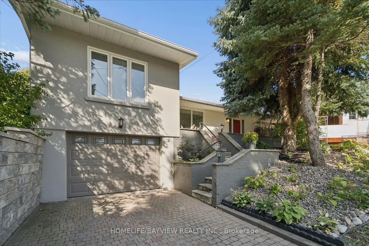 24 Ravenscroft Circle — photo 2