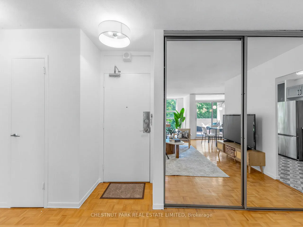 40 Homewood Avenue — photo 2