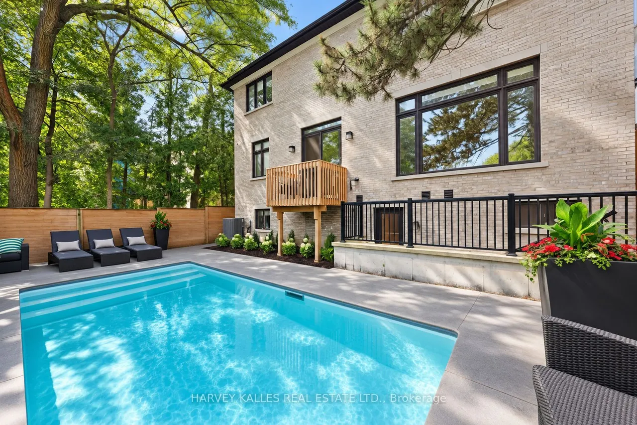 523 Vesta Drive — photo 43