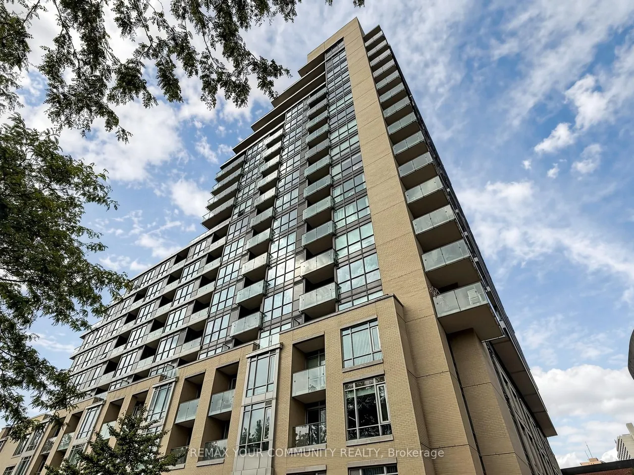60 Berwick Avenue