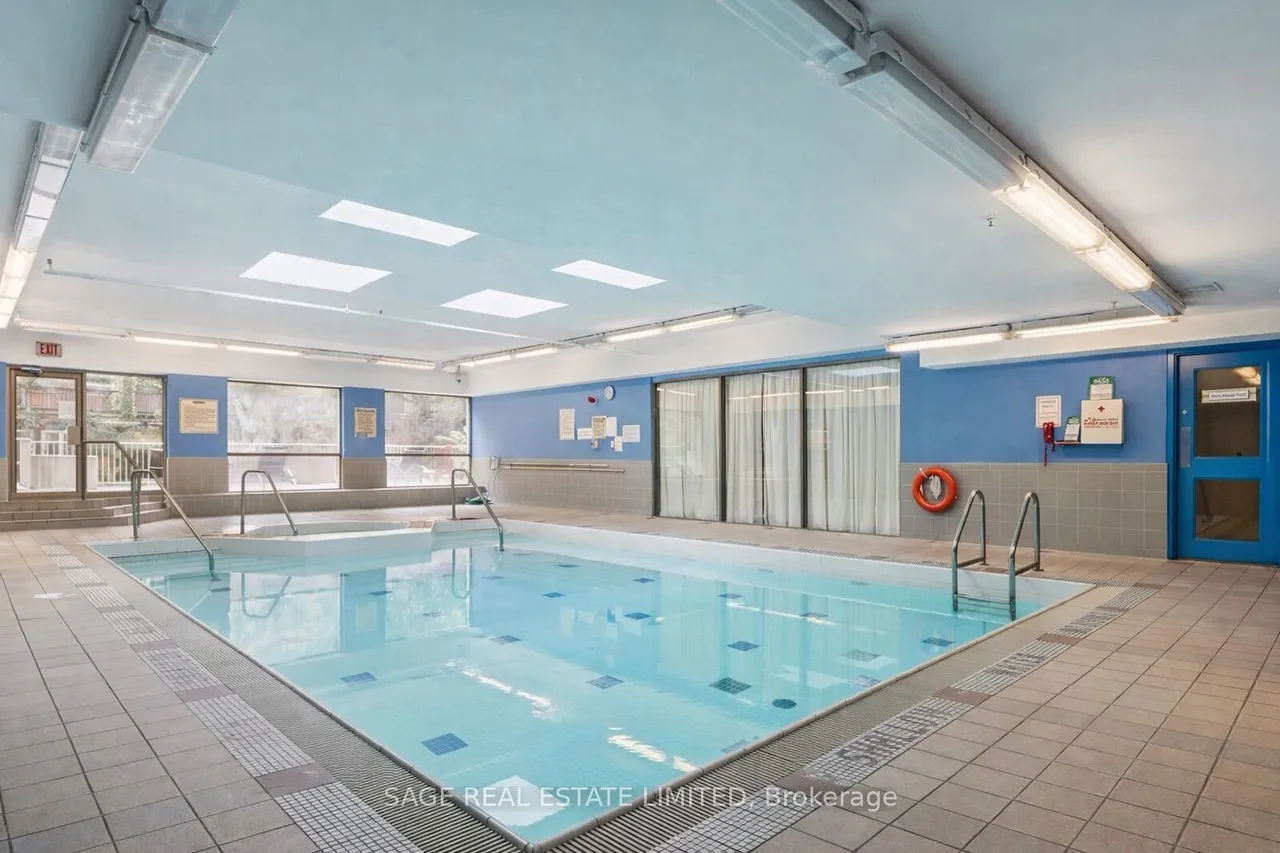 298 Jarvis Street — photo 5