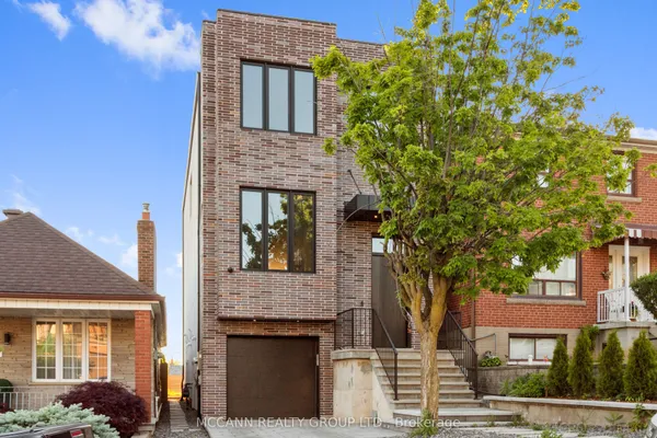 526 Westmount Avenue — photo 2