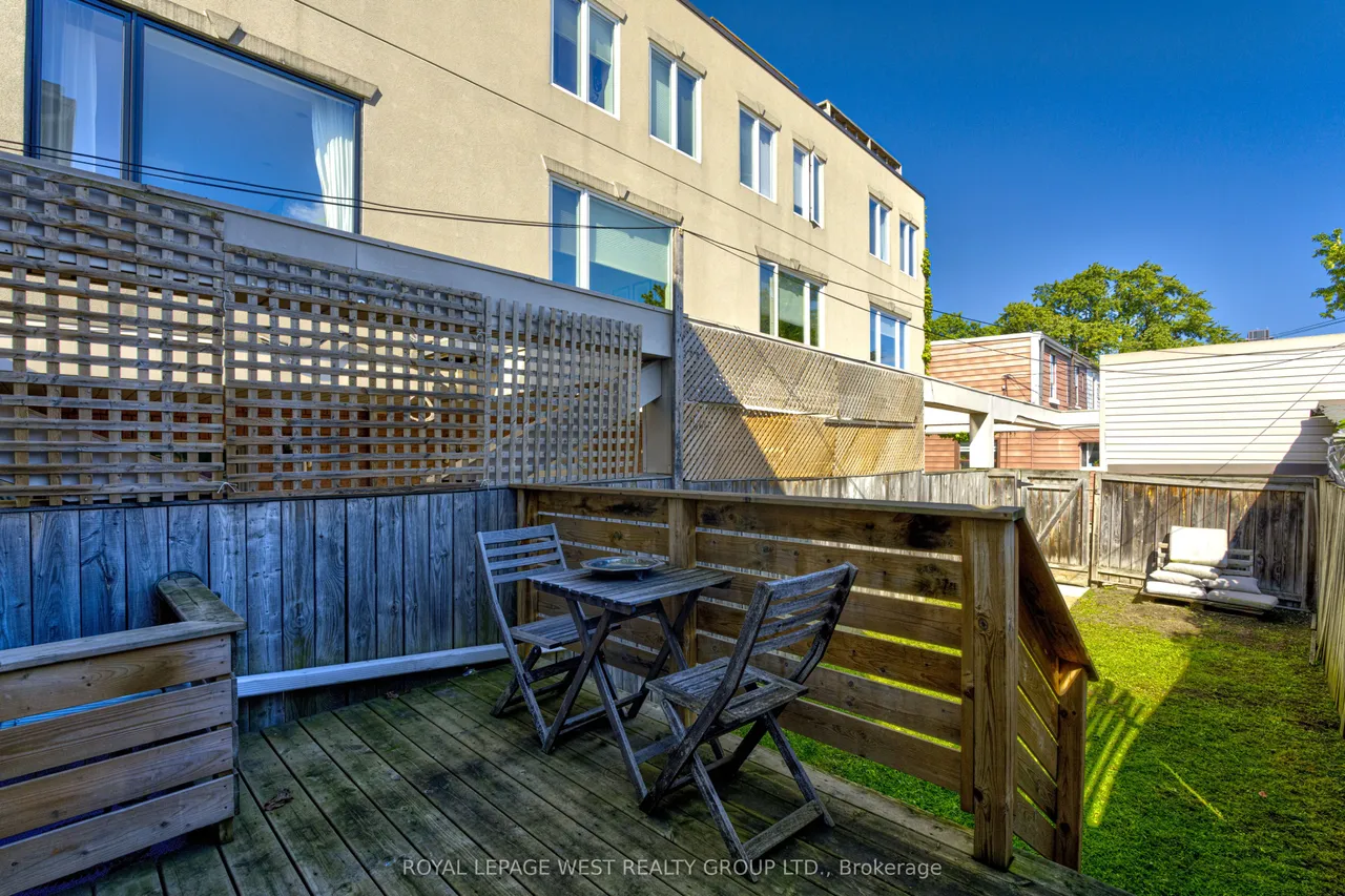 44 Fisher Street — photo 16