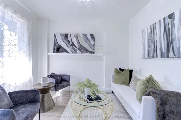 44 Fisher Street — photo 2