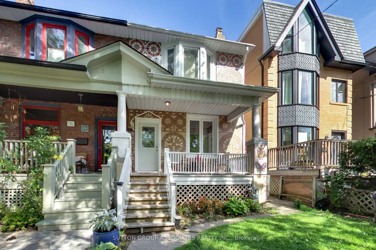82 Helena Avenue
