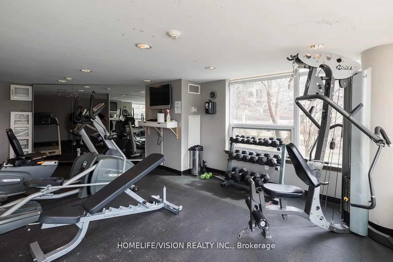 18 Valley Woods Road — photo 17