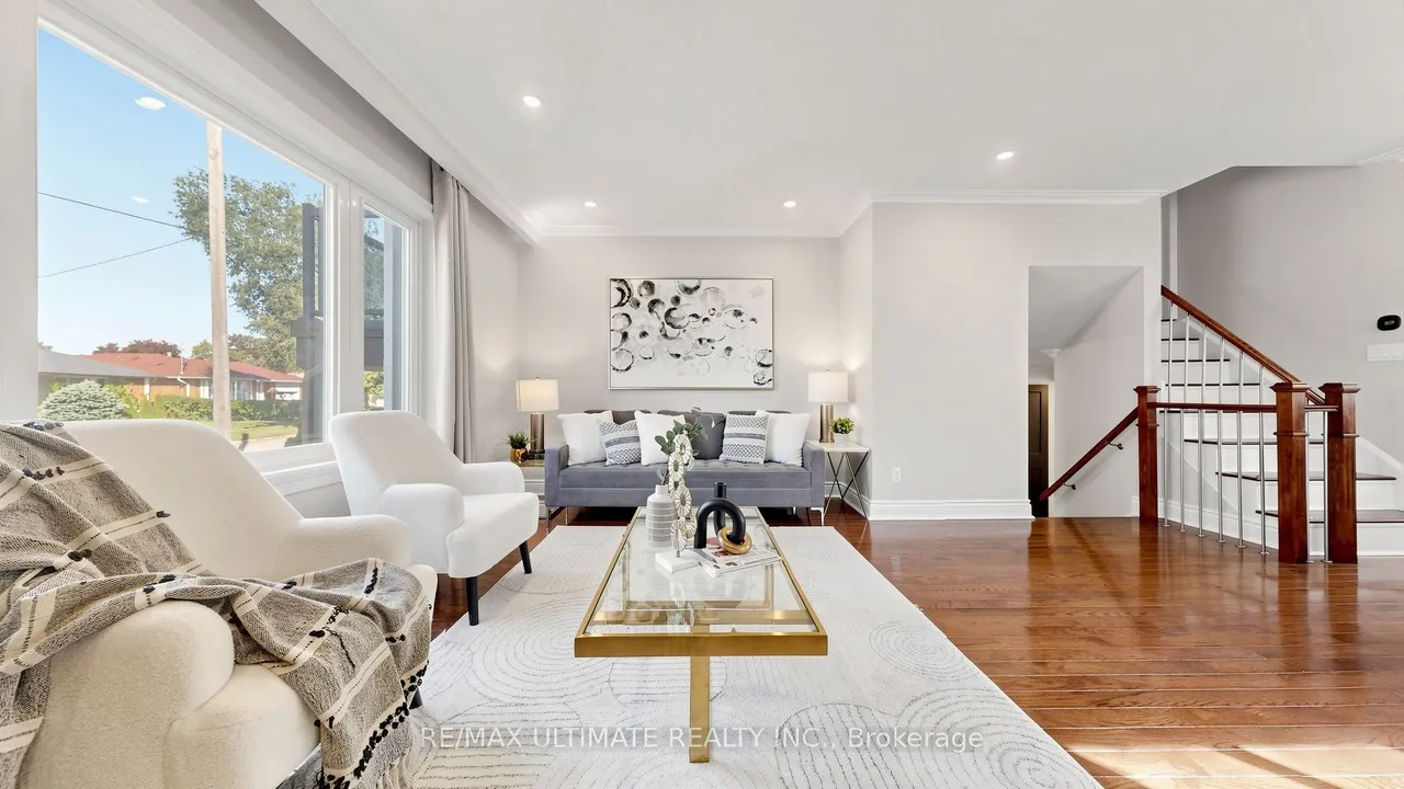 10 Monarchwood Crescent — photo 3
