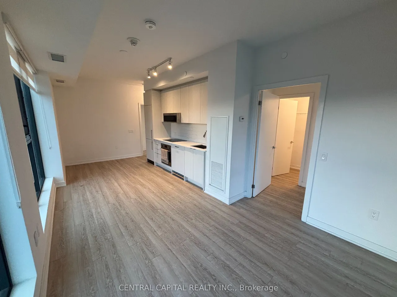 250 Lawrence Avenue W