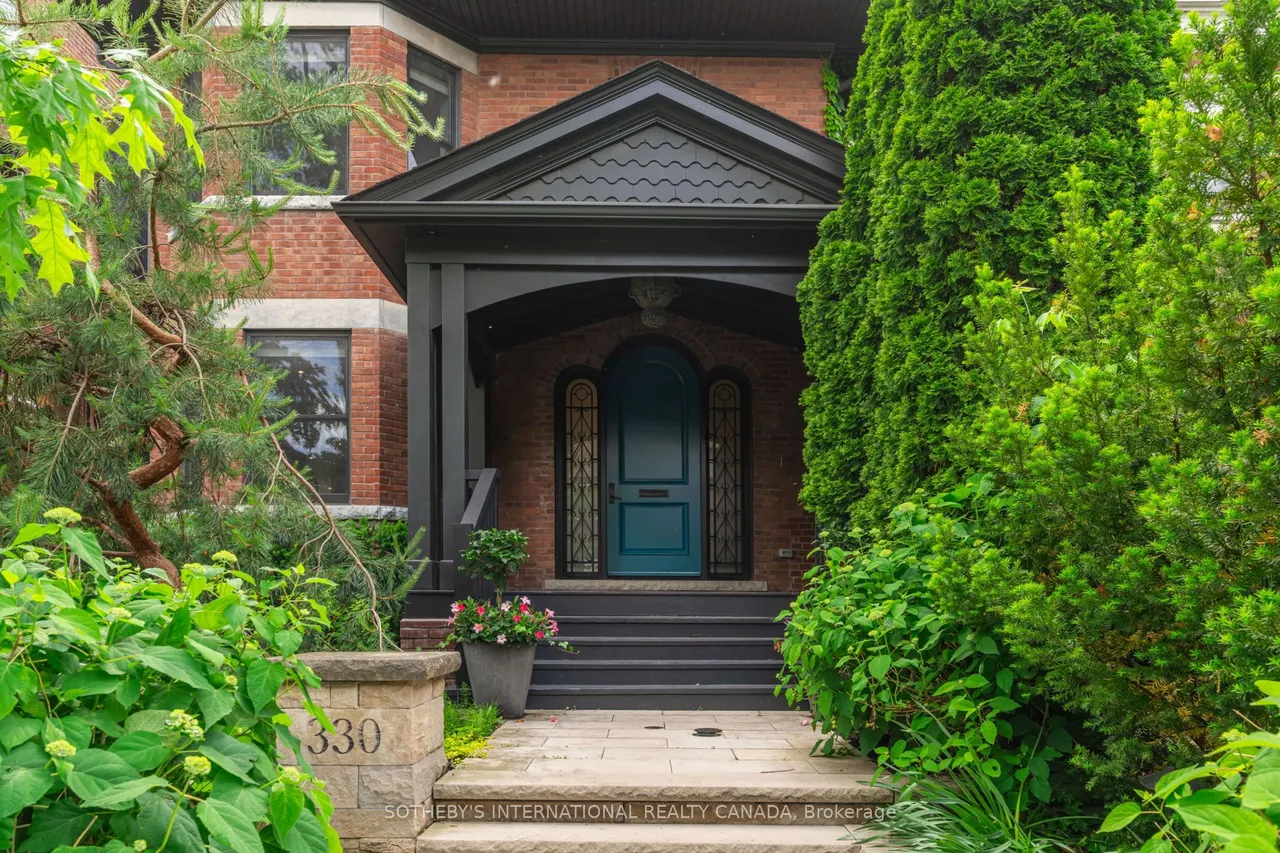 330 Palmerston Boulevard — photo 2