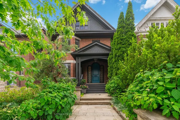 330 Palmerston Boulevard