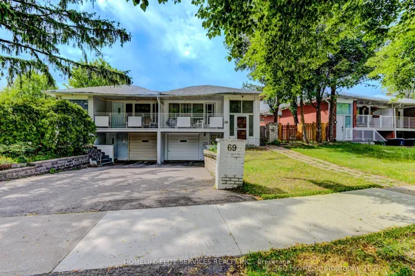 69 Castlebury Crescent