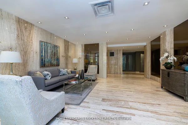 66 Collier Street — photo 2