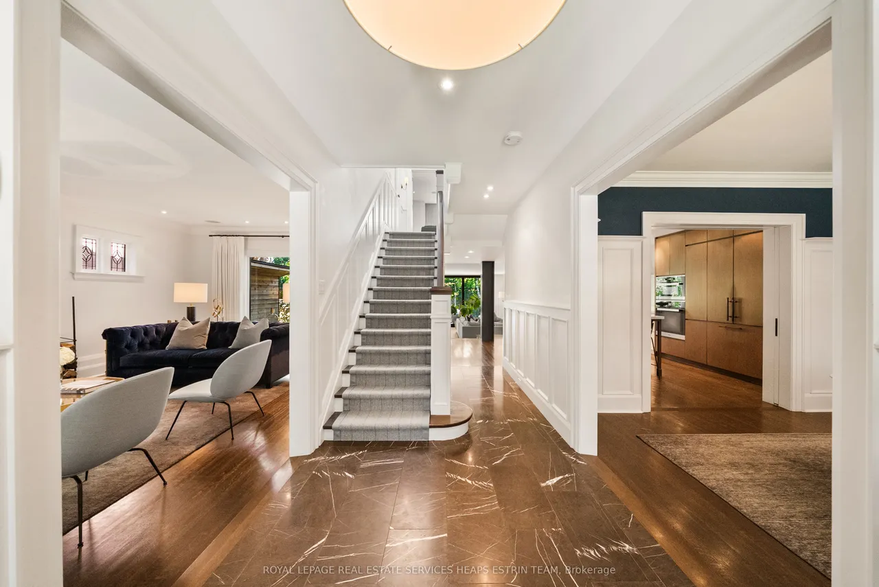 85 Douglas Drive — photo 3