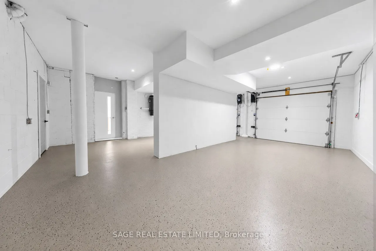 2 Addison Crescent — photo 19