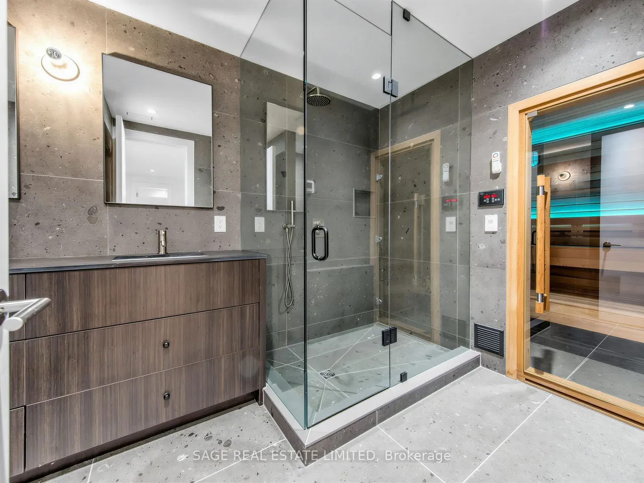 2 Addison Crescent — photo 18