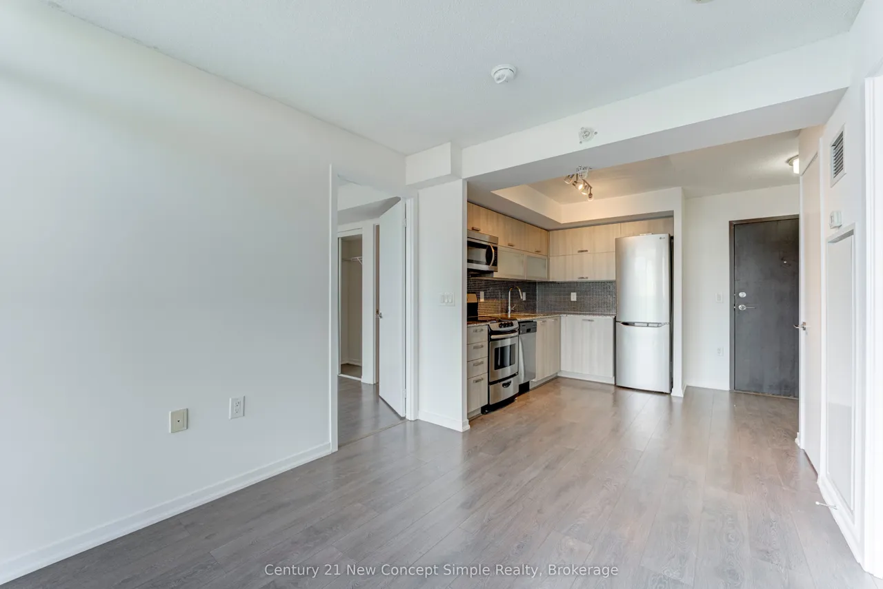 36 Lisgar Street — photo 3