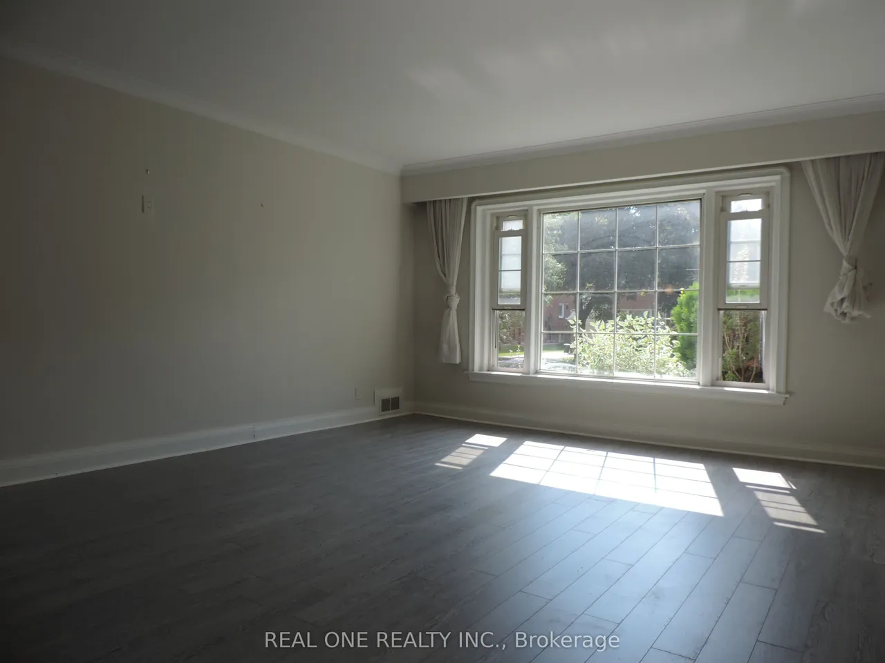616 Briar Hill Avenue — photo 3