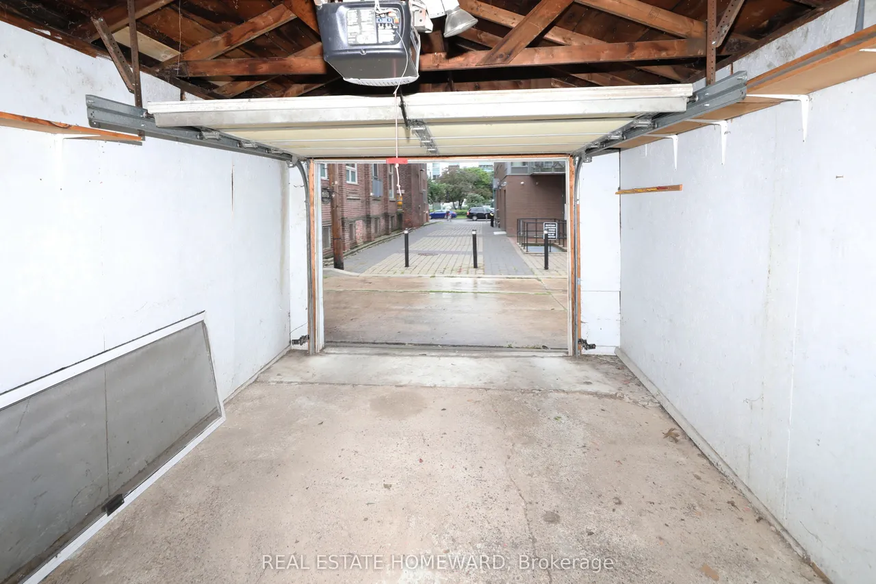 178 Delaware Avenue — photo 26