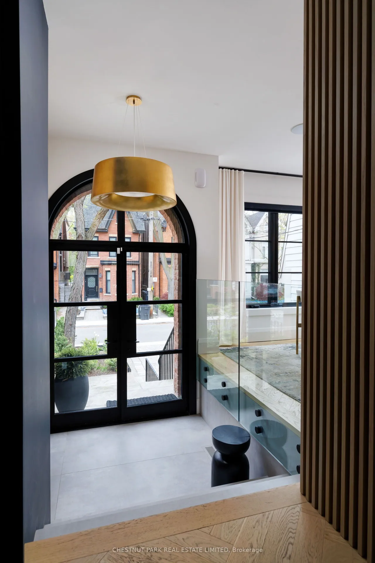 27 Boswell Avenue — photo 3