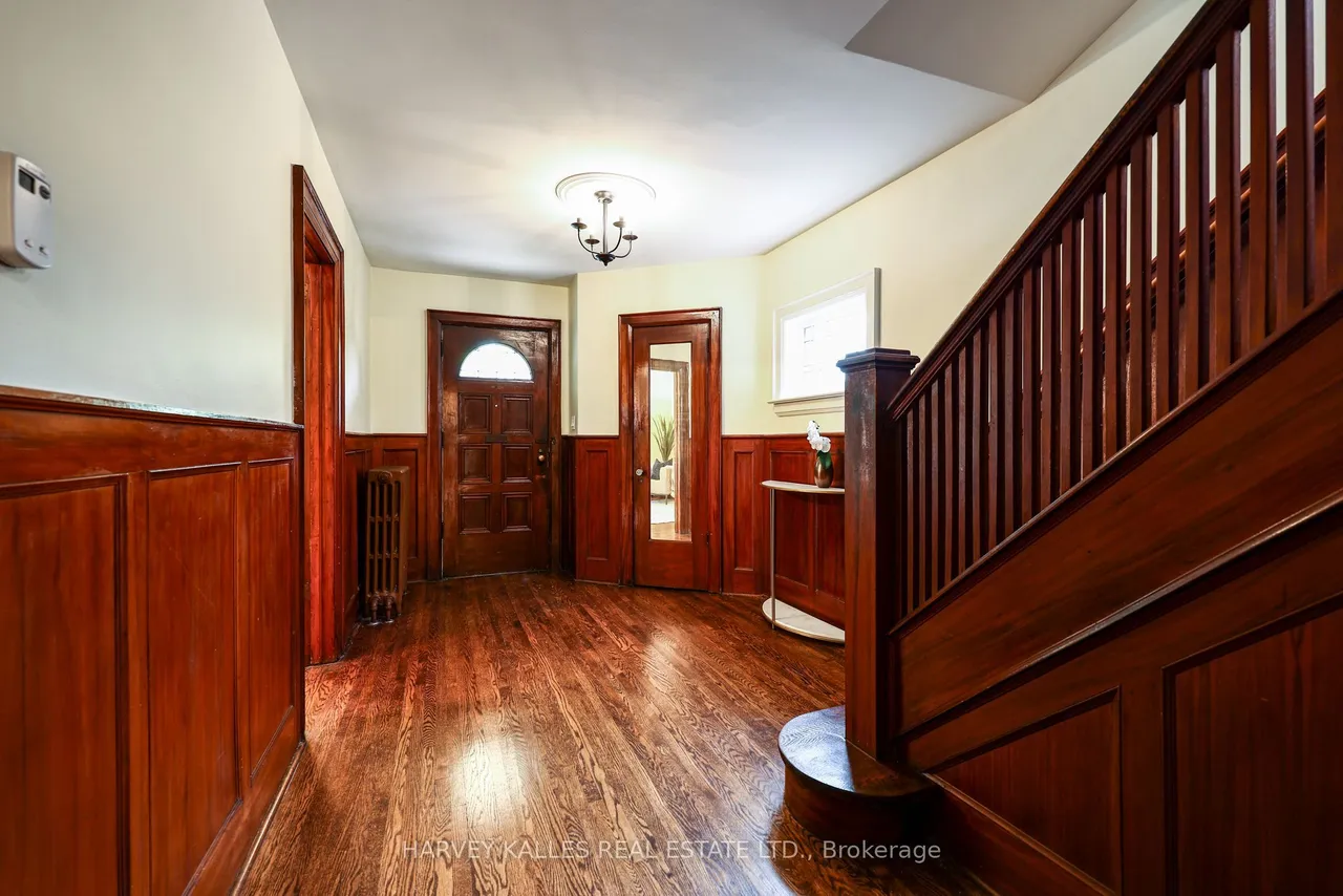 617 Lonsdale Road — photo 3