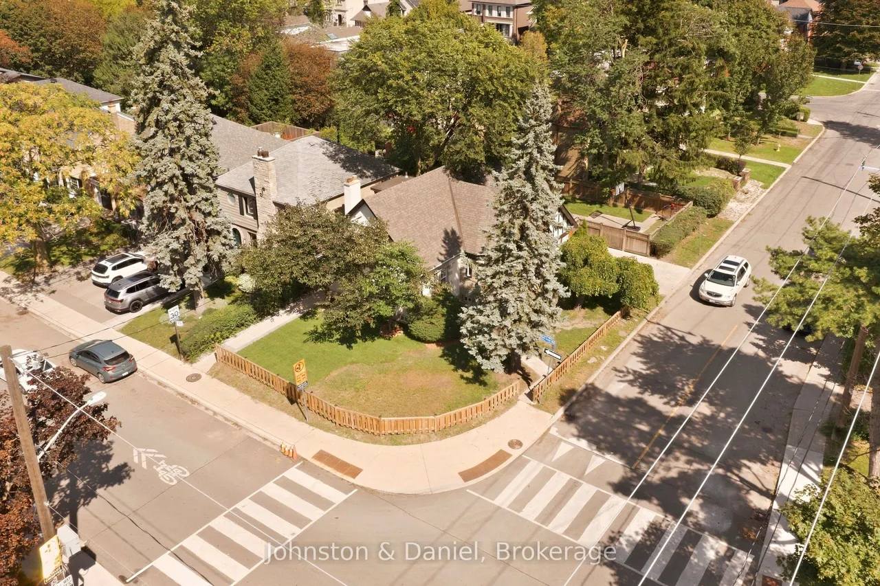 169 Glen Cedar Road — photo 3