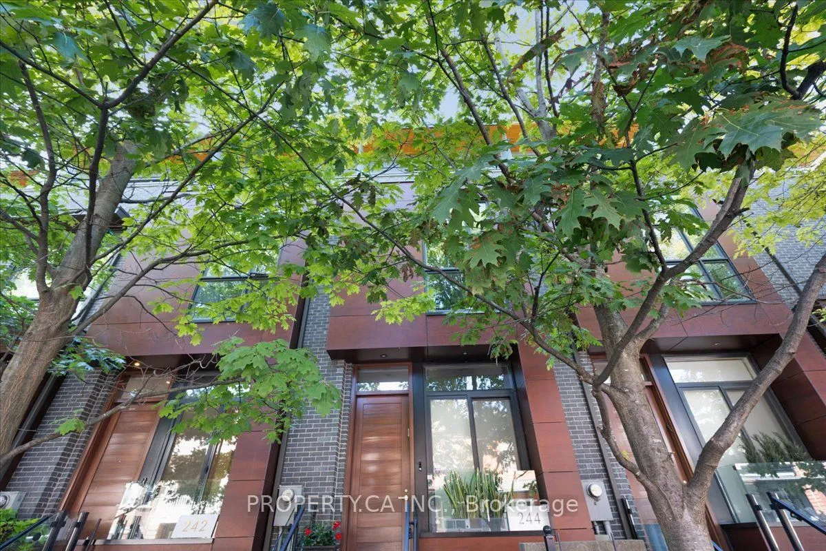 244 Manning Avenue — photo 2