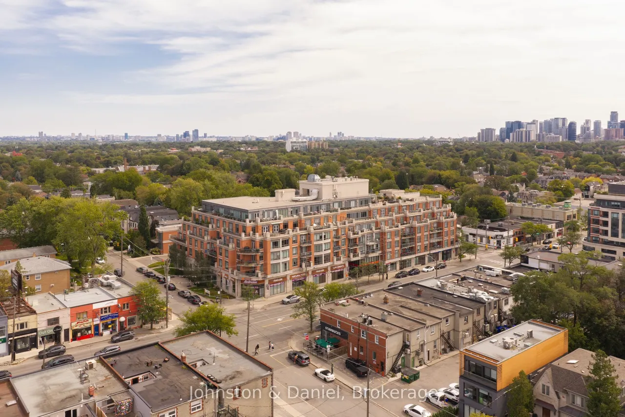 1717 Avenue Road — photo 36