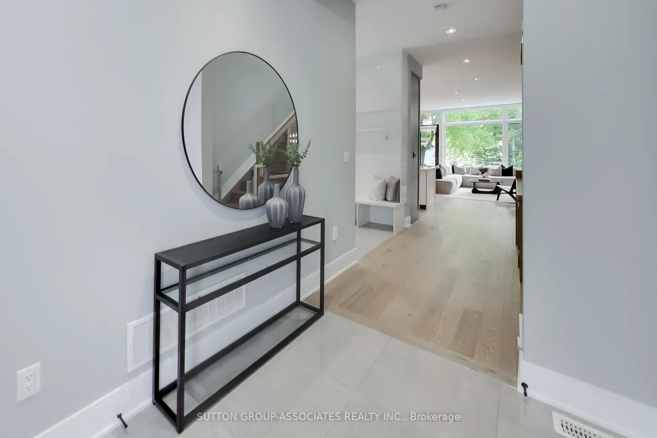 670 Winona Drive — photo 3