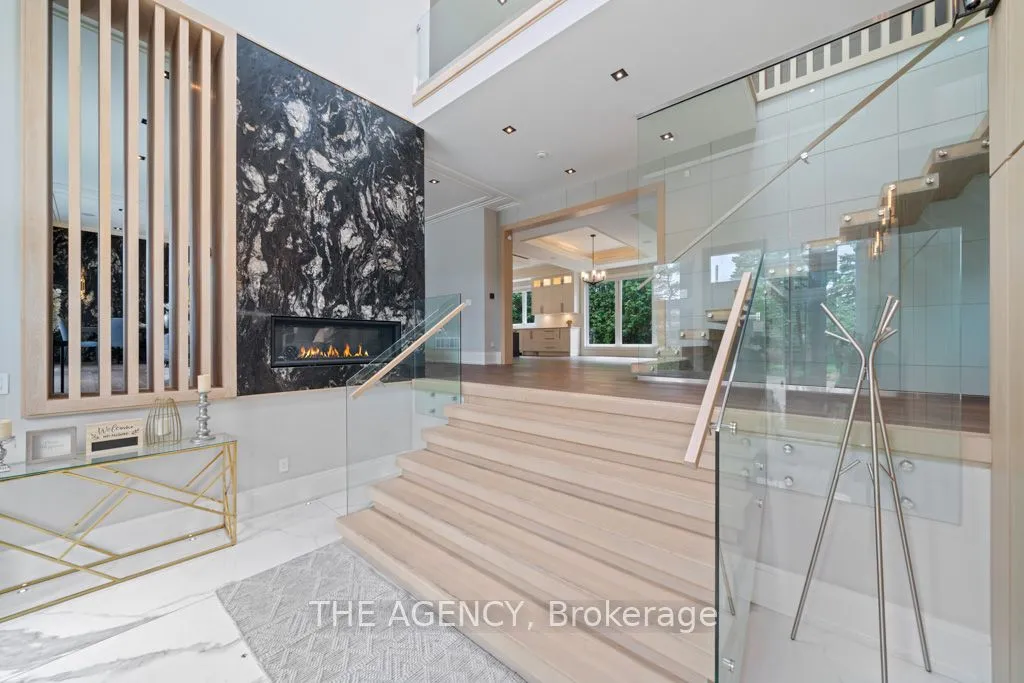 8 Frivick Court — photo 2