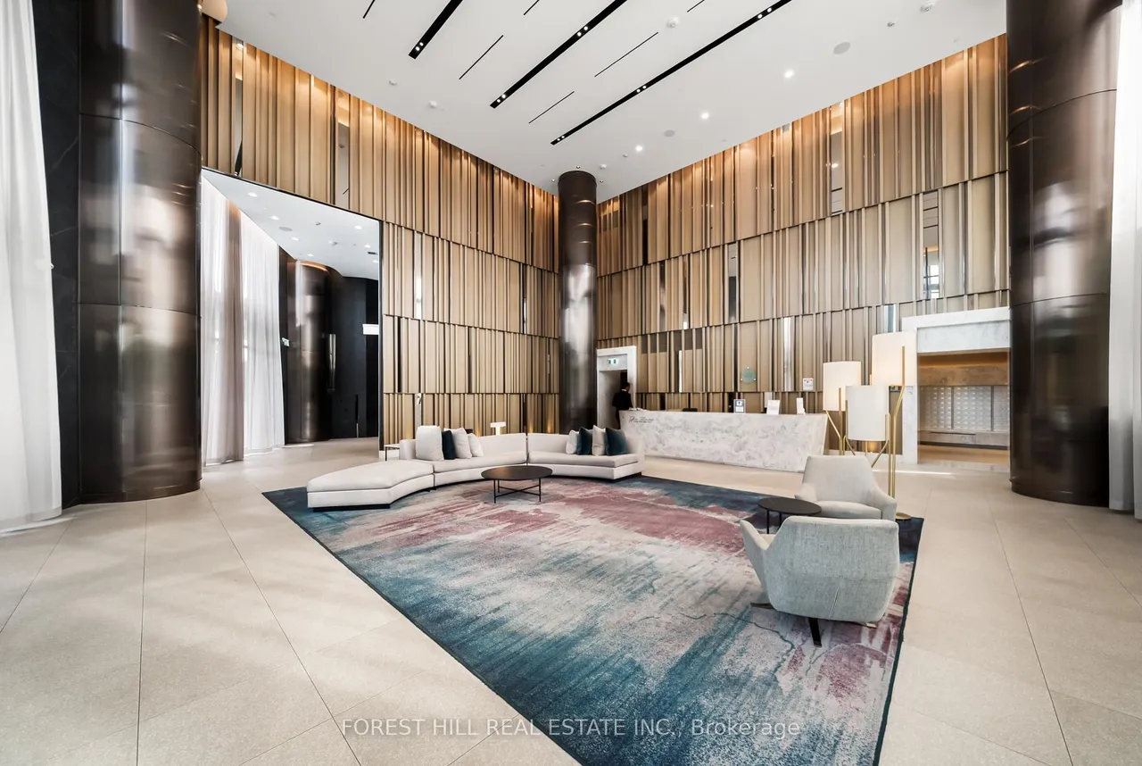 575 Bloor Street E — photo 2