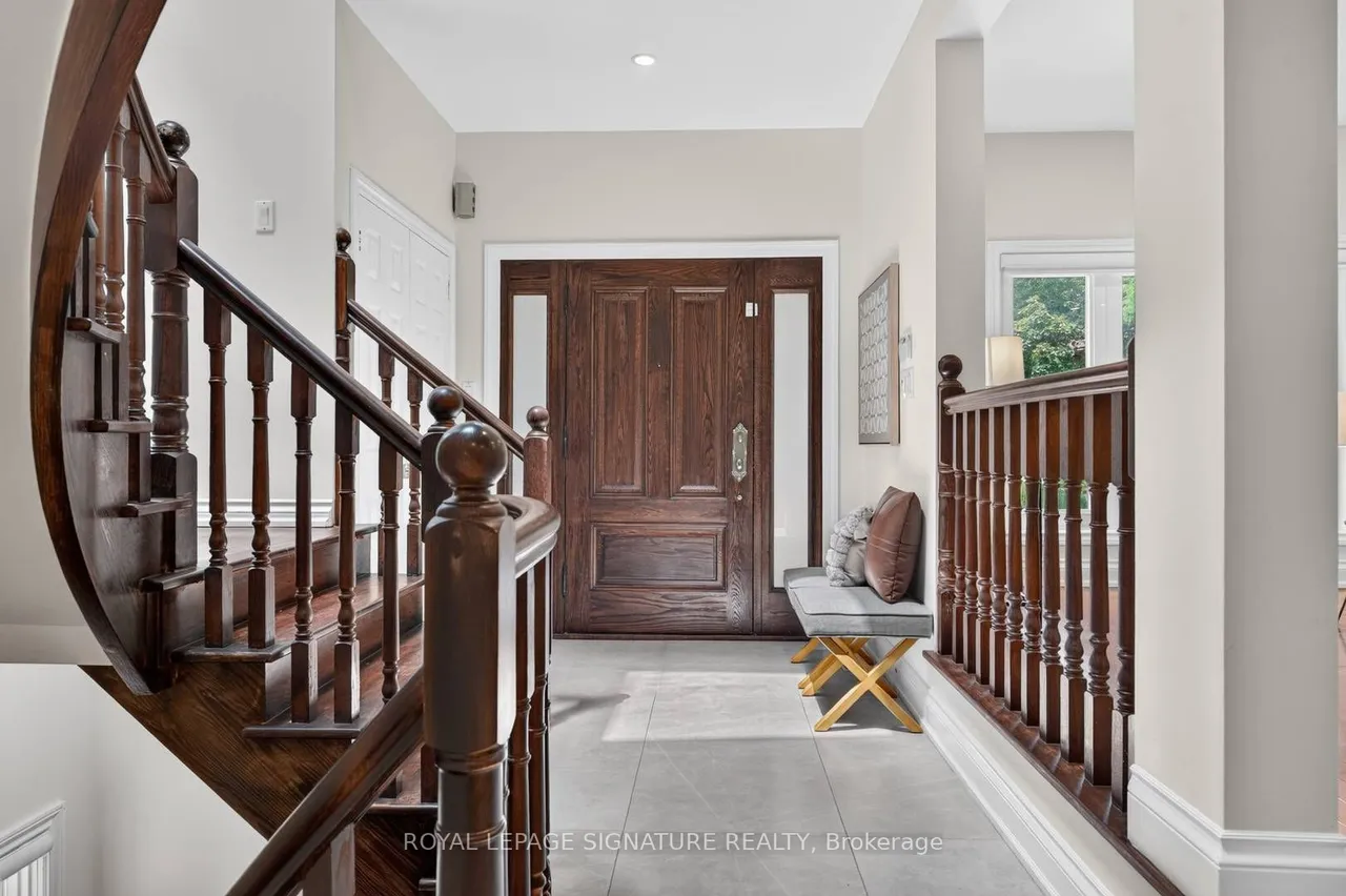 253 Byng Avenue — photo 2