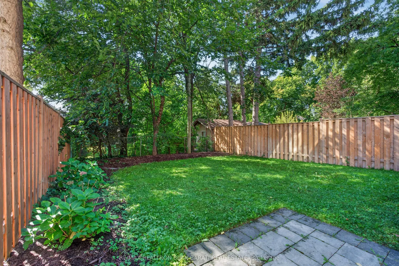 111 Kingsdale Avenue — photo 46