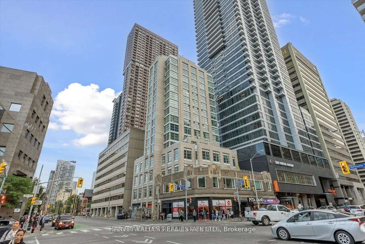409 Bloor Street W