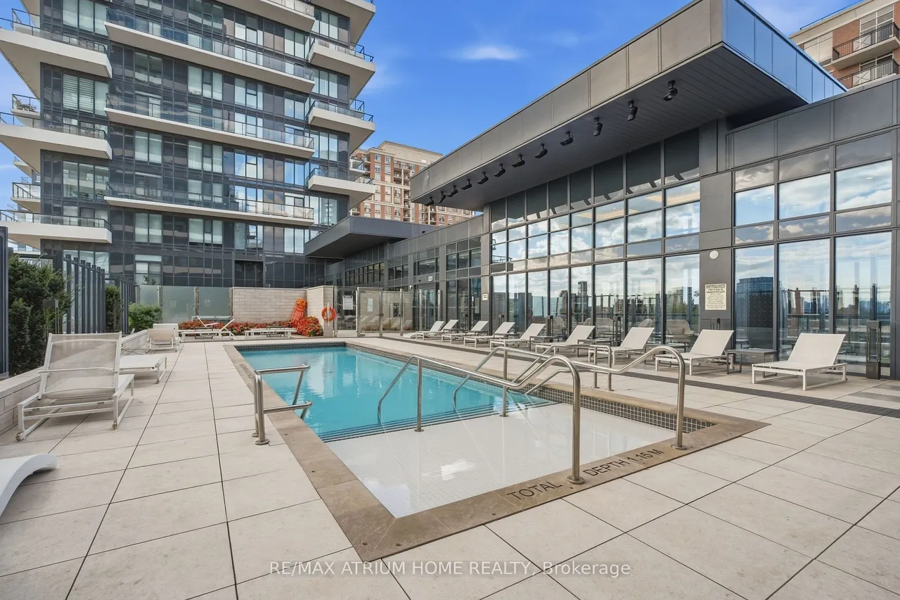 20 Inn On The Park Drive — photo 49