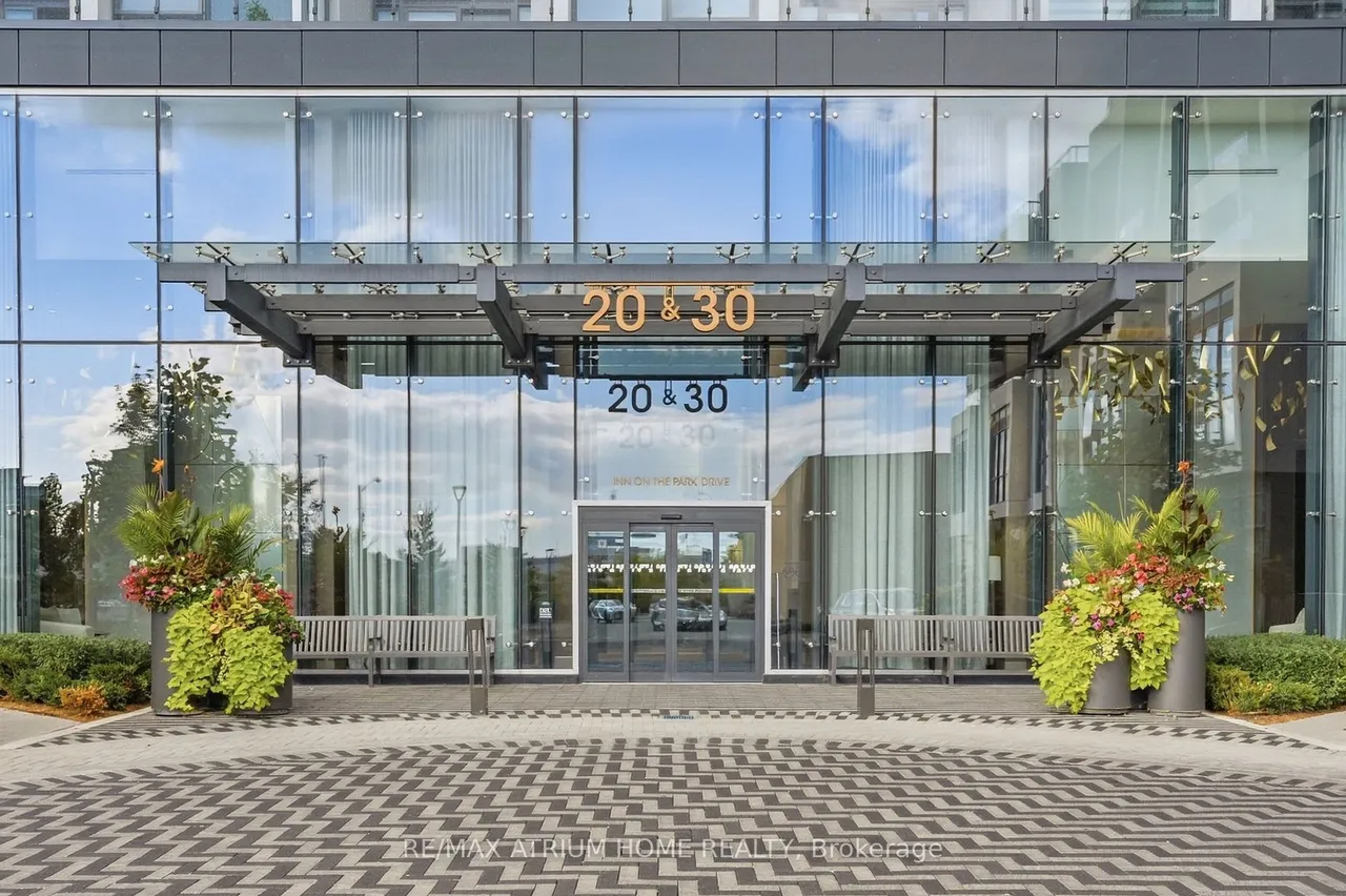 20 Inn On The Park Drive — photo 2