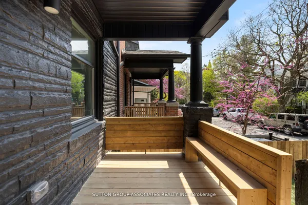 853 Manning Avenue — photo 2