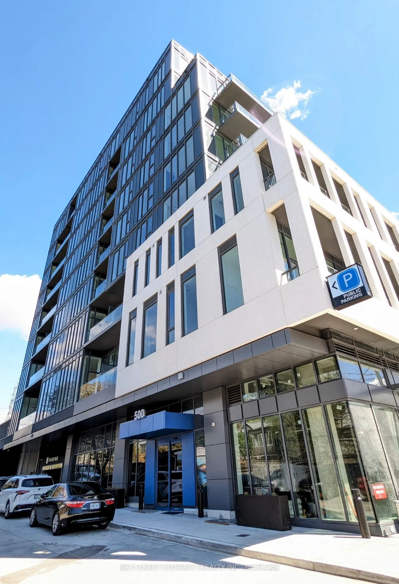 500 DUPONT Street