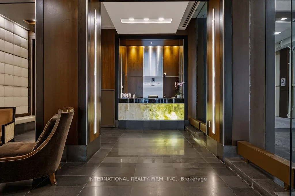 1430 Yonge Street — photo 35