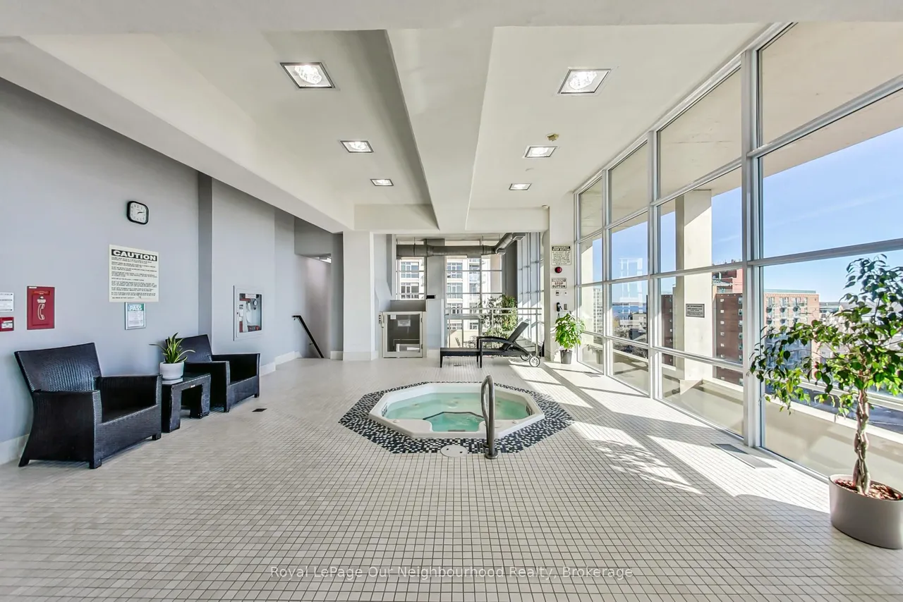 18 Grand Magazine Street — photo 31