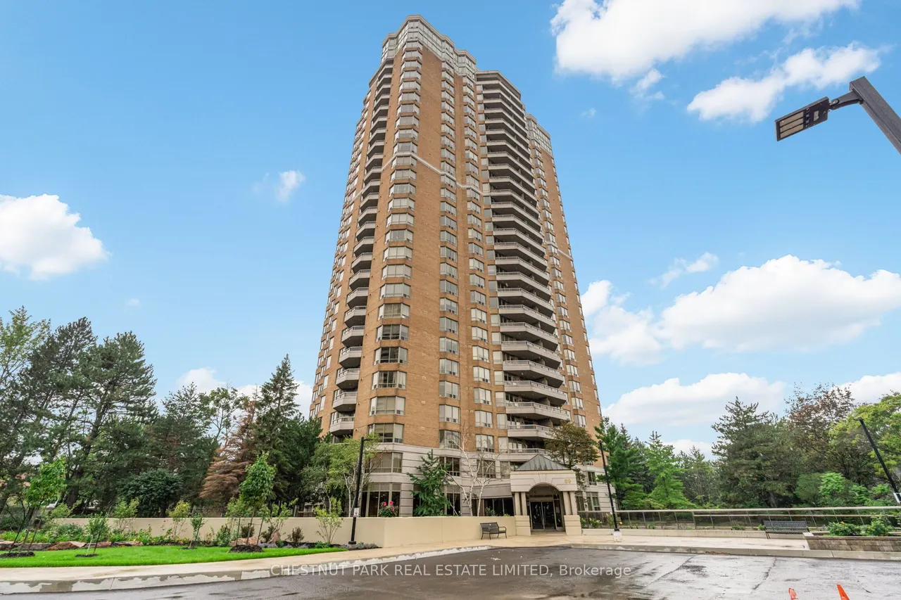 89 Skymark Drive