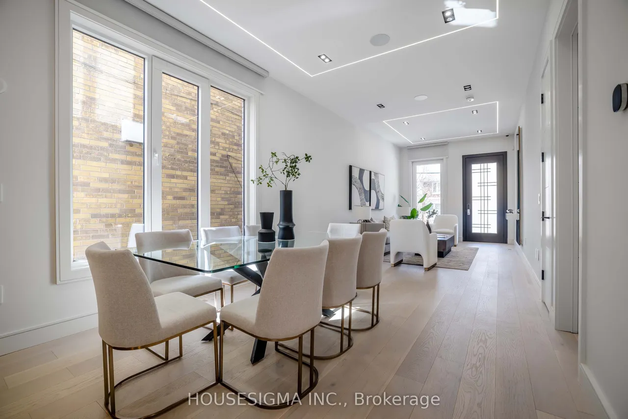 151 Dewbourne Avenue — photo 3