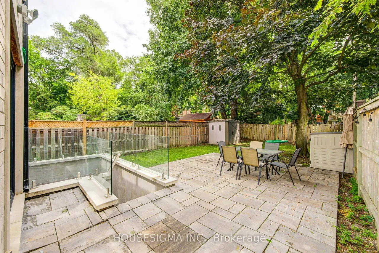 151 Dewbourne Avenue — photo 22