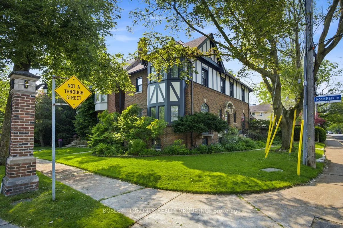 111 Welland Avenue — photo 45