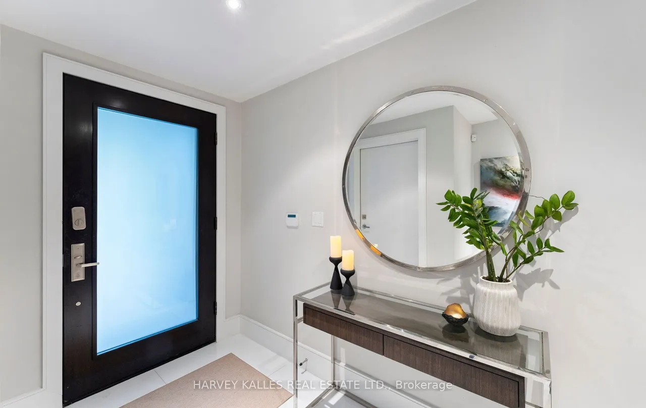 33 Tarlton Road — photo 3