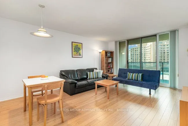 750 Bay Street — photo 3